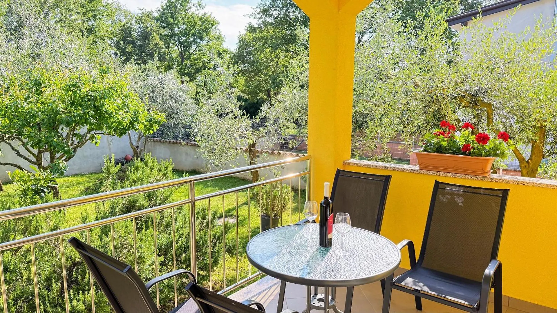 Apartments Green View Near Porec Antonci  Antonci (Porec)